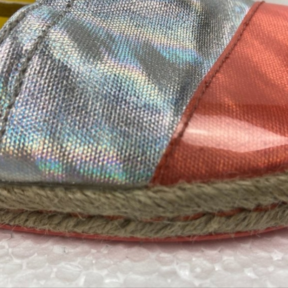 Linen Slippers - Picture 2 of 5